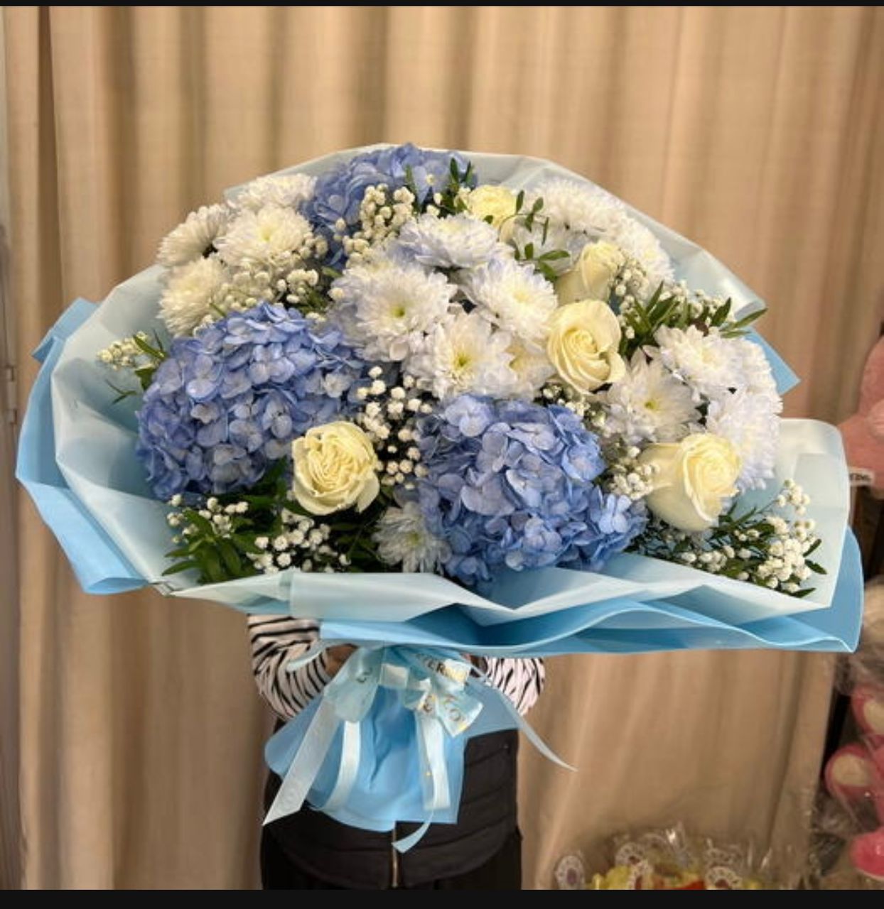 Букет (Утро в Париже)